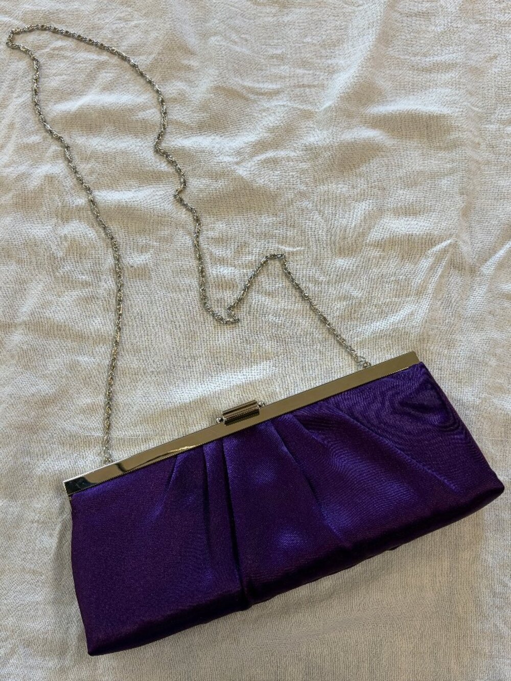 Jessica McClintock purple satin evening purse bag clutch silvertone hardware